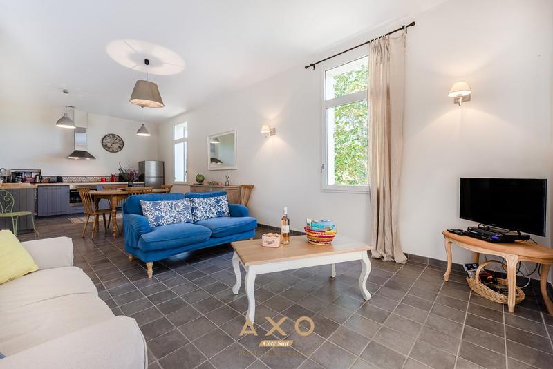 Maison de domaine - 567 m² - 25 pièces