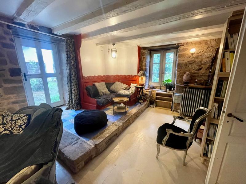 Maison - 293 m² - 11 pièces