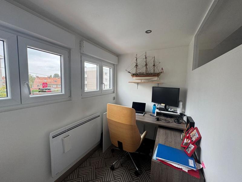 Maison - 103 m² - 4 pièces