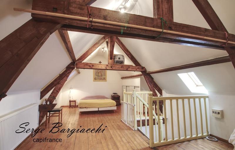 Maison - 200 m² - 8 pièces