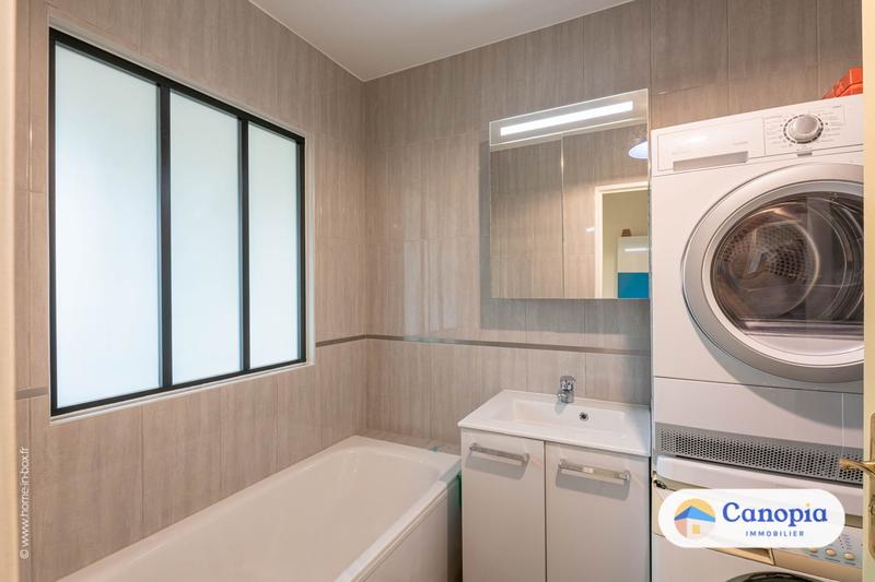 Appartement - 96 m² - 5 pièces