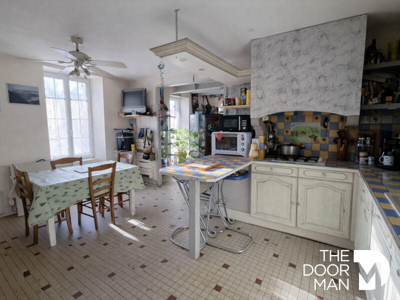 Maison - 140 m² - 6 pièces