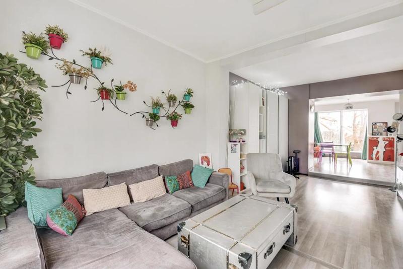 Maison - 178 m² - 8 pièces