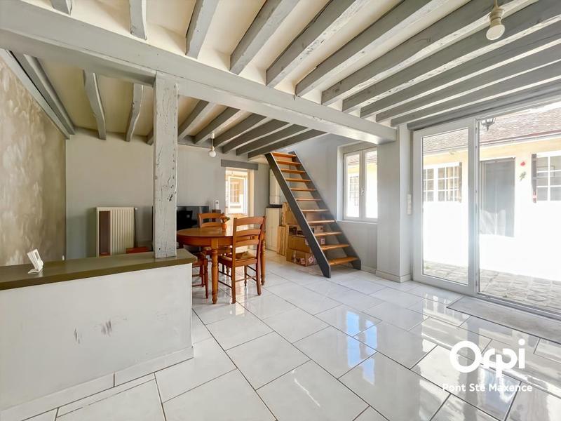 Maison de ville - 175 m² - 6 pièces