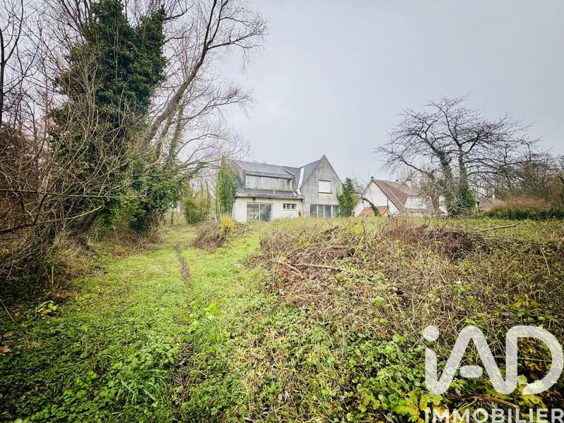 Maison - 200 m² - 5 pièces