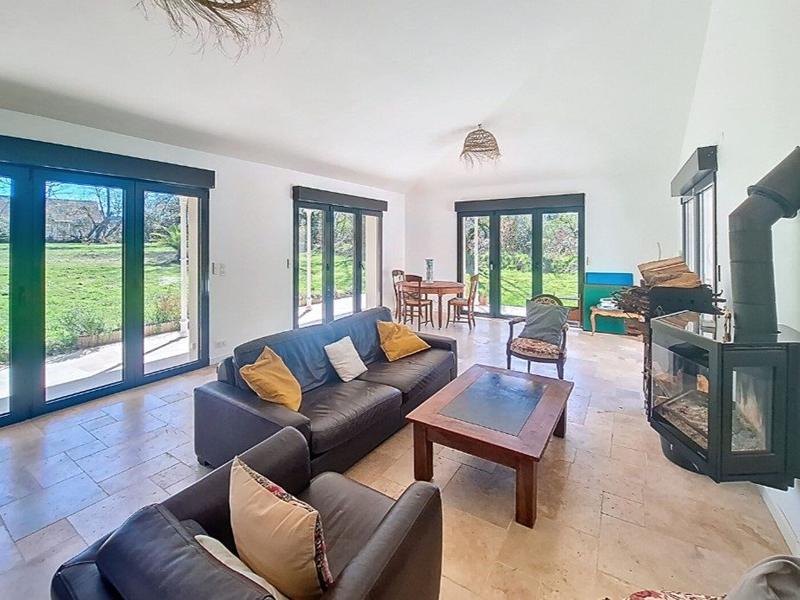 Maison contemporaine - 141 m² - 5 pièces