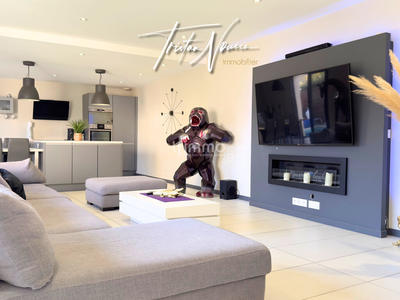 Maison - 140 m² - 4 pièces