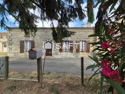 Maison - 74 m² - 3 pièces