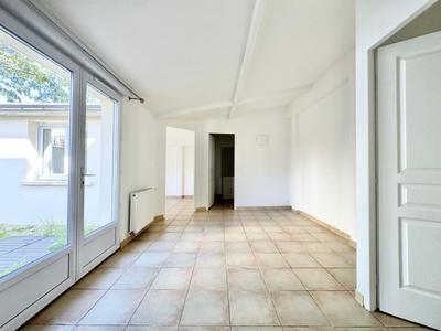 Maison de ville - 79 m² - 5 pièces