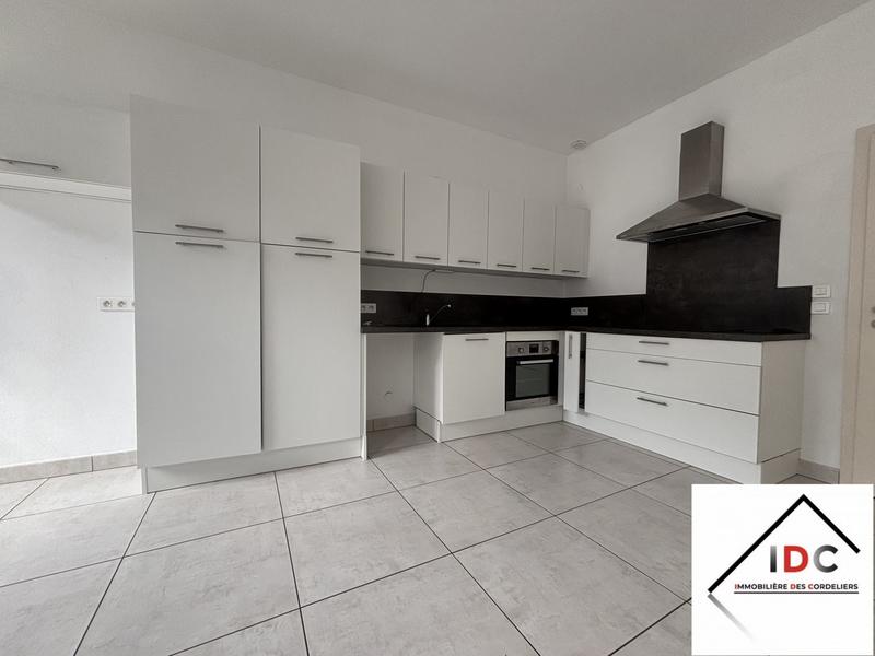 Immeuble - 150 m² - 4 pièces