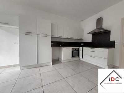 Immeuble - 150 m² - 4 pièces