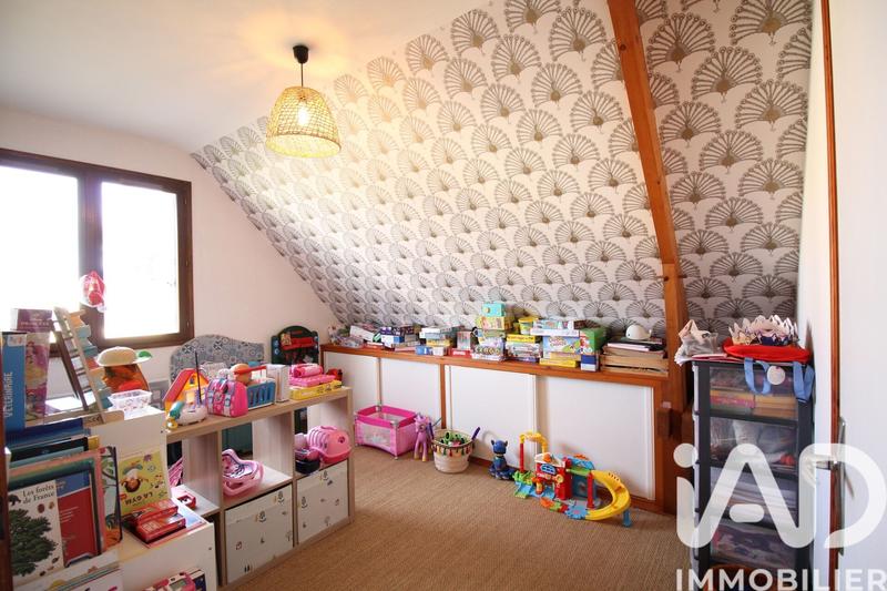 Maison - 95 m² - 5 pièces