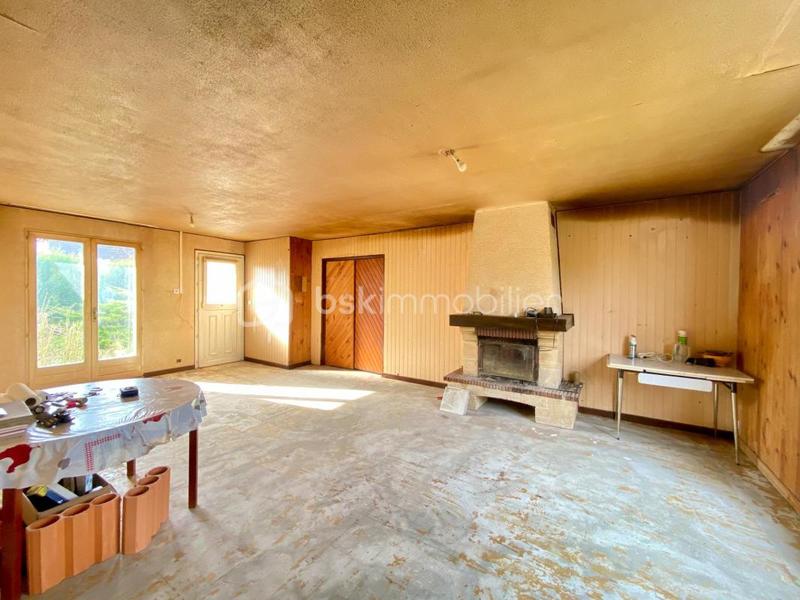 Maison - 95 m² - 5 pièces