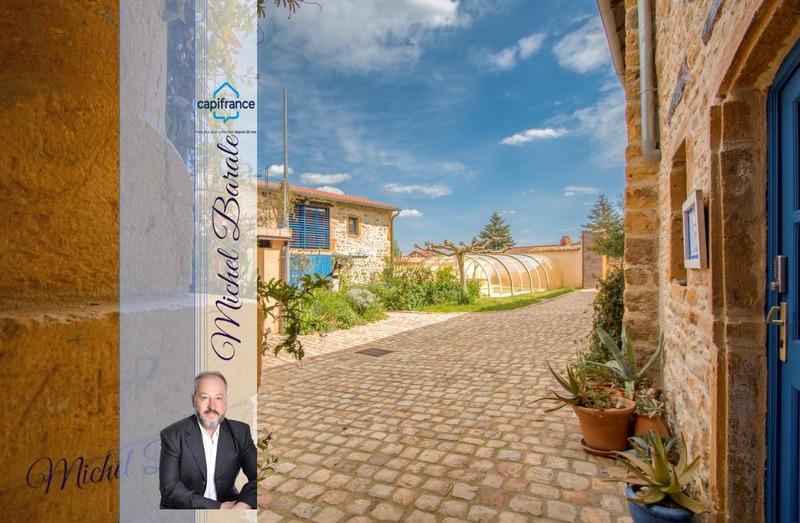 Maison - 208 m² - 8 pièces