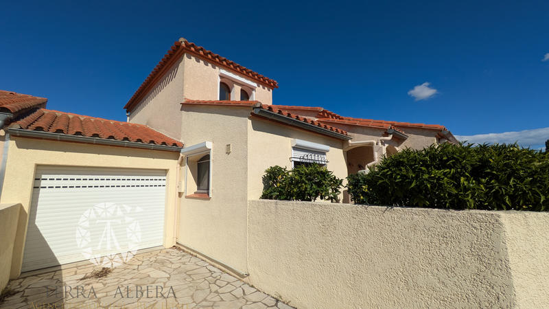 Villa - 99 m² - 4 pièces