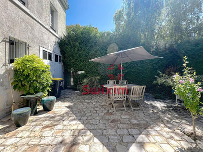 Maison - 147 m² - 4 pièces