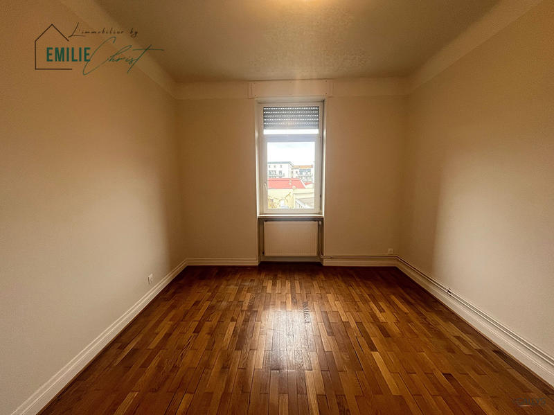 Appartement - 95 m² - 3 pièces