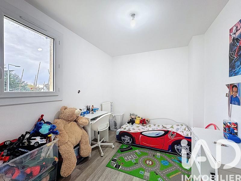 Maison - 96 m² - 5 pièces