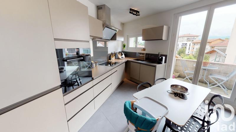 Appartement - 63 m² - 3 pièces