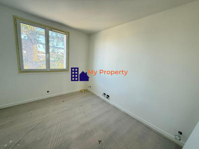 Appartement - 79 m² - 3 pièces