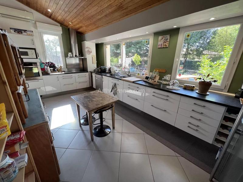 Maison - 189 m² - 6 pièces