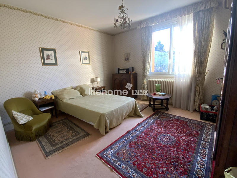 Maison ancienne - 183 m² - 7 pièces