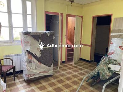 Maison - 253 m² - 8 pièces