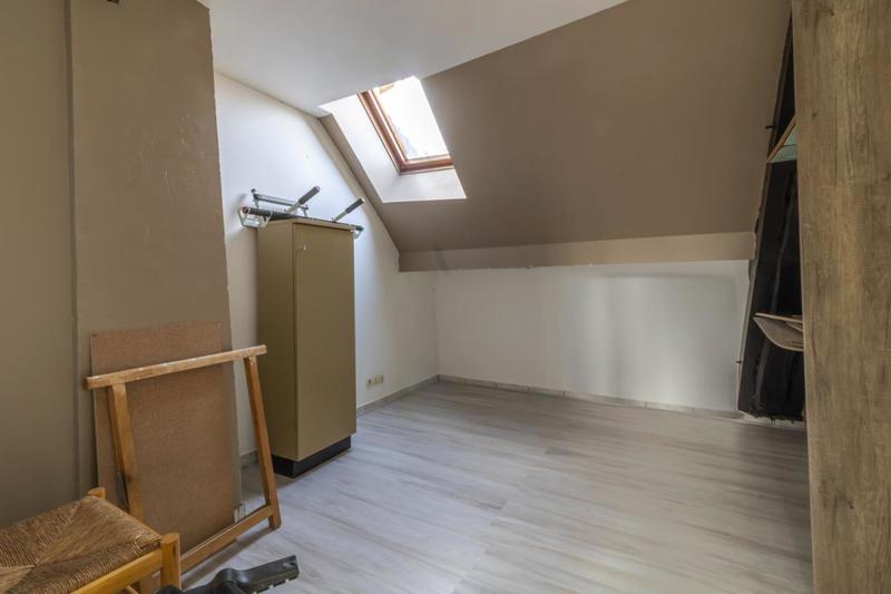 Maison - 170 m² - 8 pièces