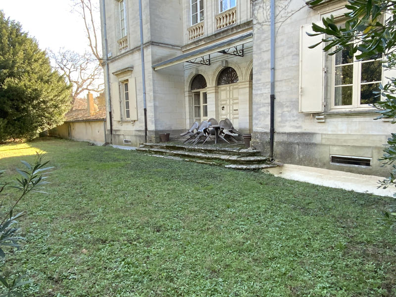 Appartement - 215 m² - 5 pièces