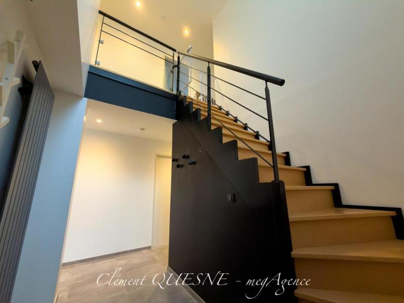 Maison - 142 m² - 6 pièces