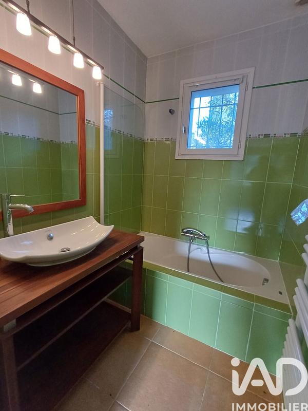 Maison - 200 m² - 7 pièces