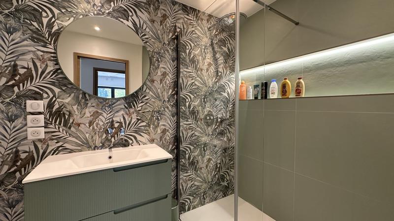 Maison - 322 m² - 9 pièces