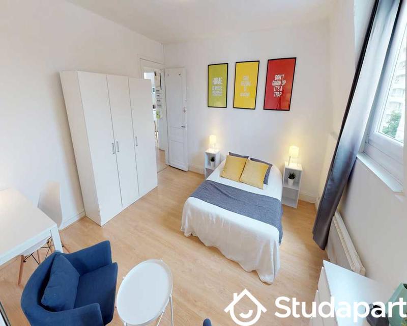 Chambre - 50 m² - 1 pièce