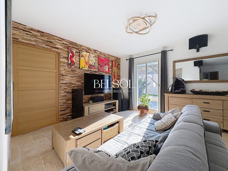 Maison - 127 m² - 5 pièces