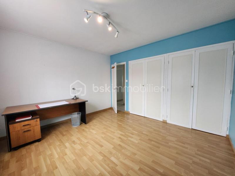 Pavillon - 93 m² - 4 pièces