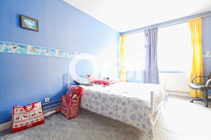 Maison - 182 m² - 4 pièces