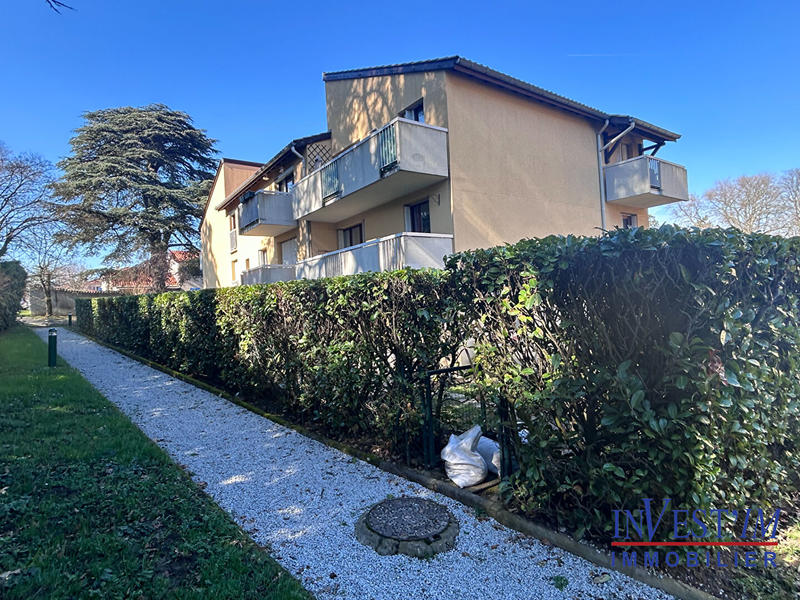 Appartement - 90 m² - 4 pièces