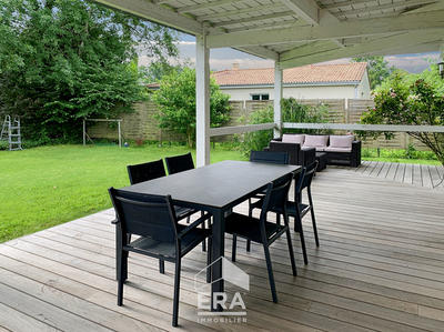 Maison - 191 m² - 5 pièces