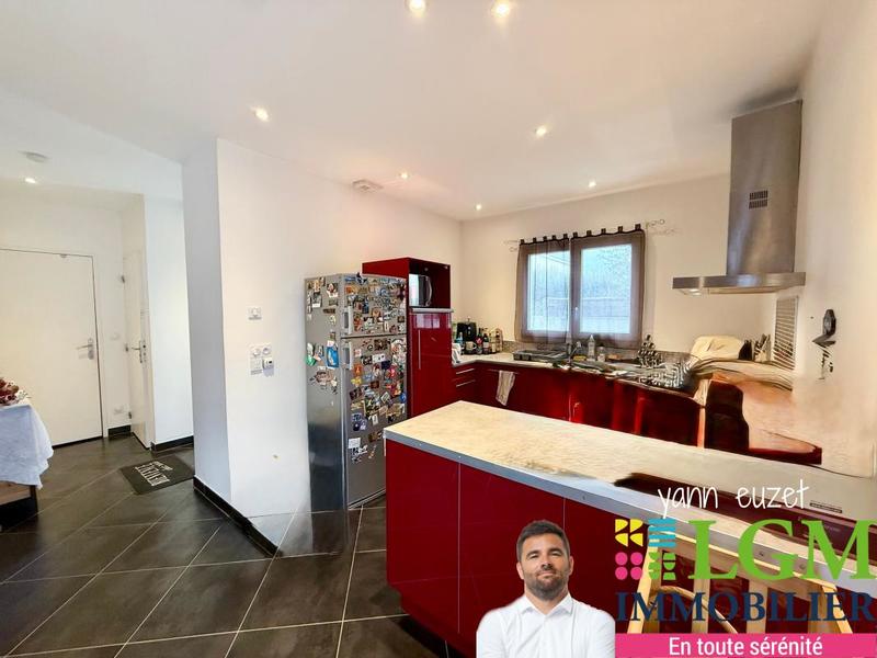 Maison - 100 m² - 4 pièces