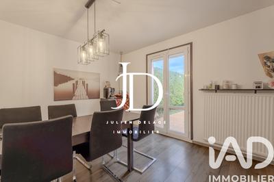 Maison - 105 m² - 6 pièces