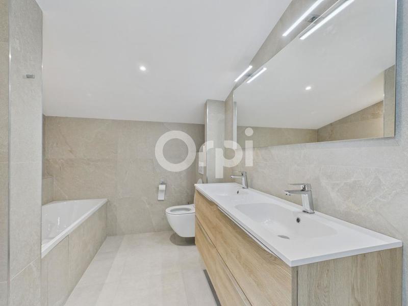 Duplex - 81 m² - 4 pièces