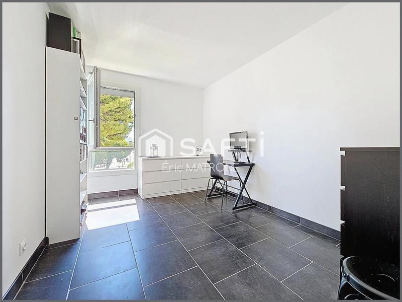 Appartement - 80 m² - 4 pièces