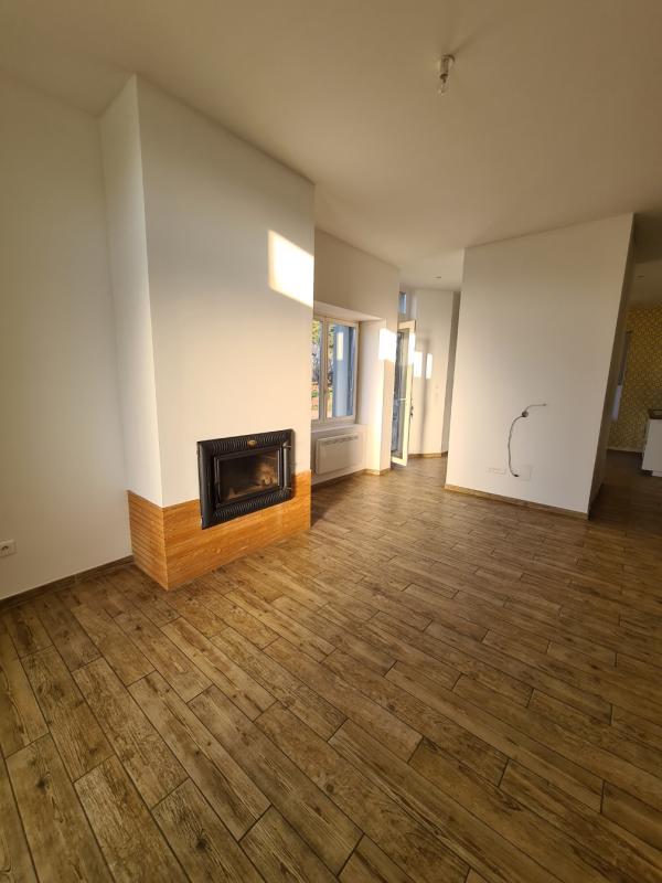 Corps de ferme - 140 m² - 5 pièces