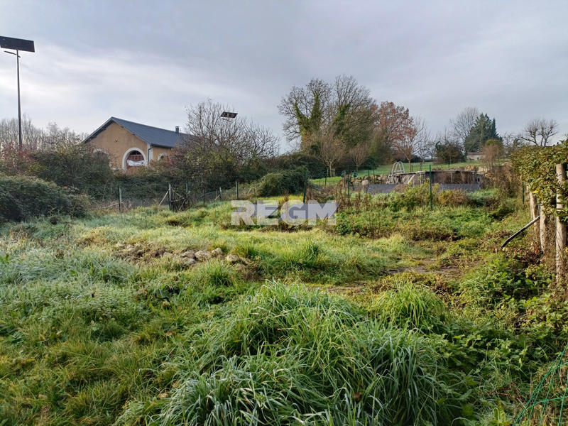 Maison - 187 m² - 12 pièces