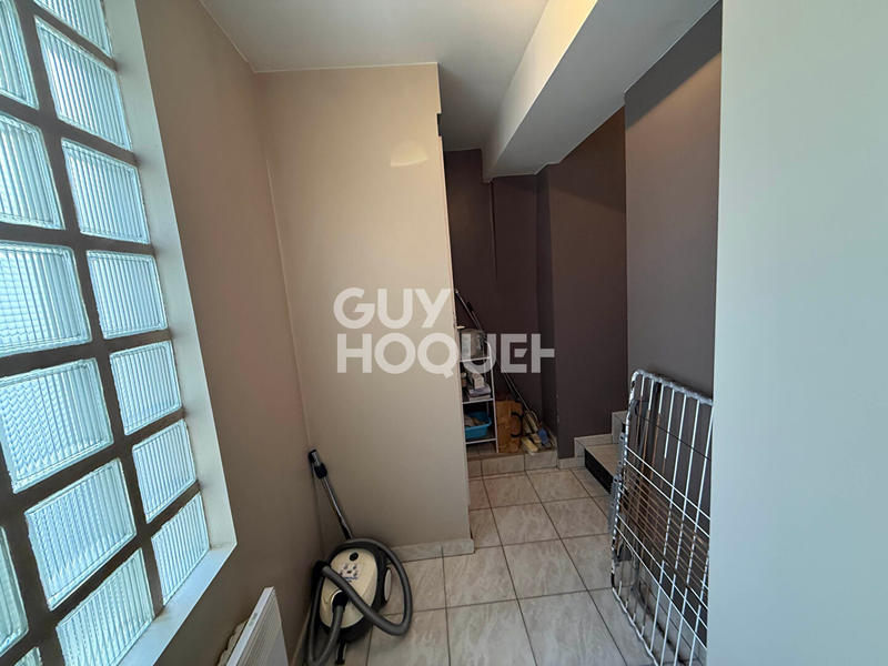 Appartement - 84 m² - 3 pièces