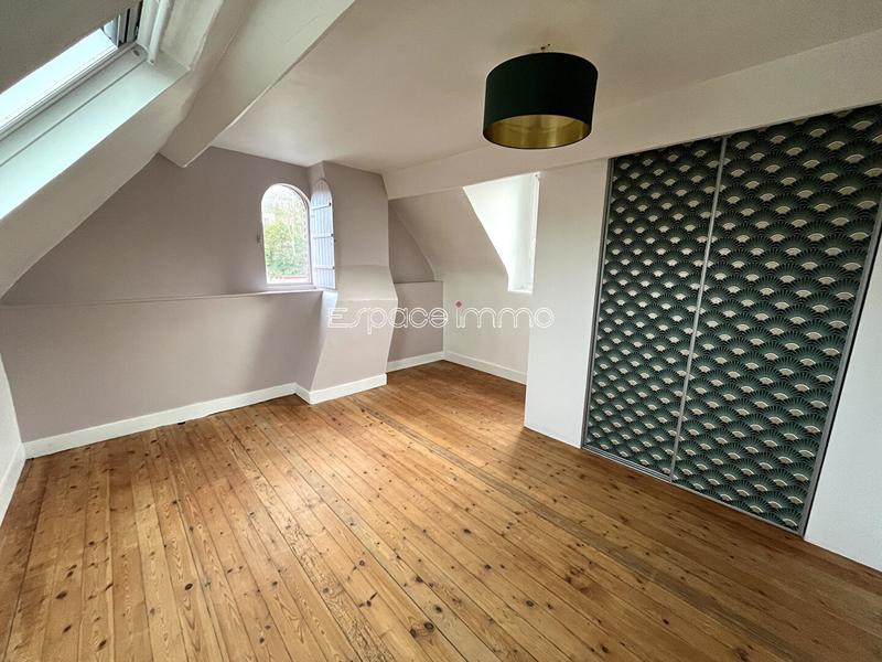 Maison - 105 m² - 4 pièces