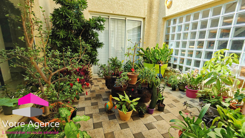 Villa - 180 m² - 5 pièces