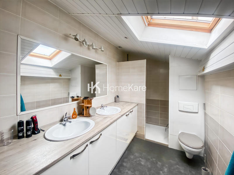 Maison - 110 m² - 4 pièces