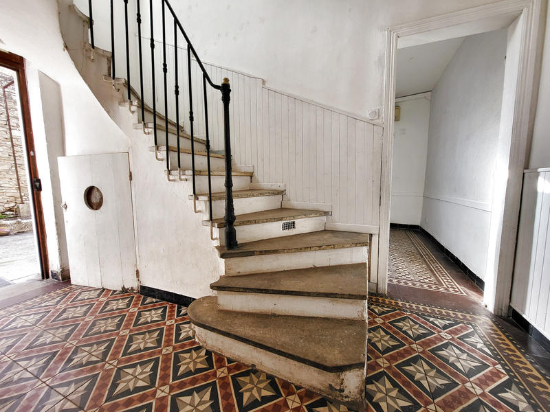 Maison - 200 m² - 7 pièces