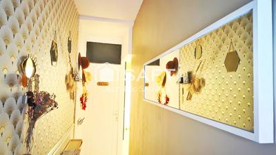 Maison - 110 m² - 4 pièces